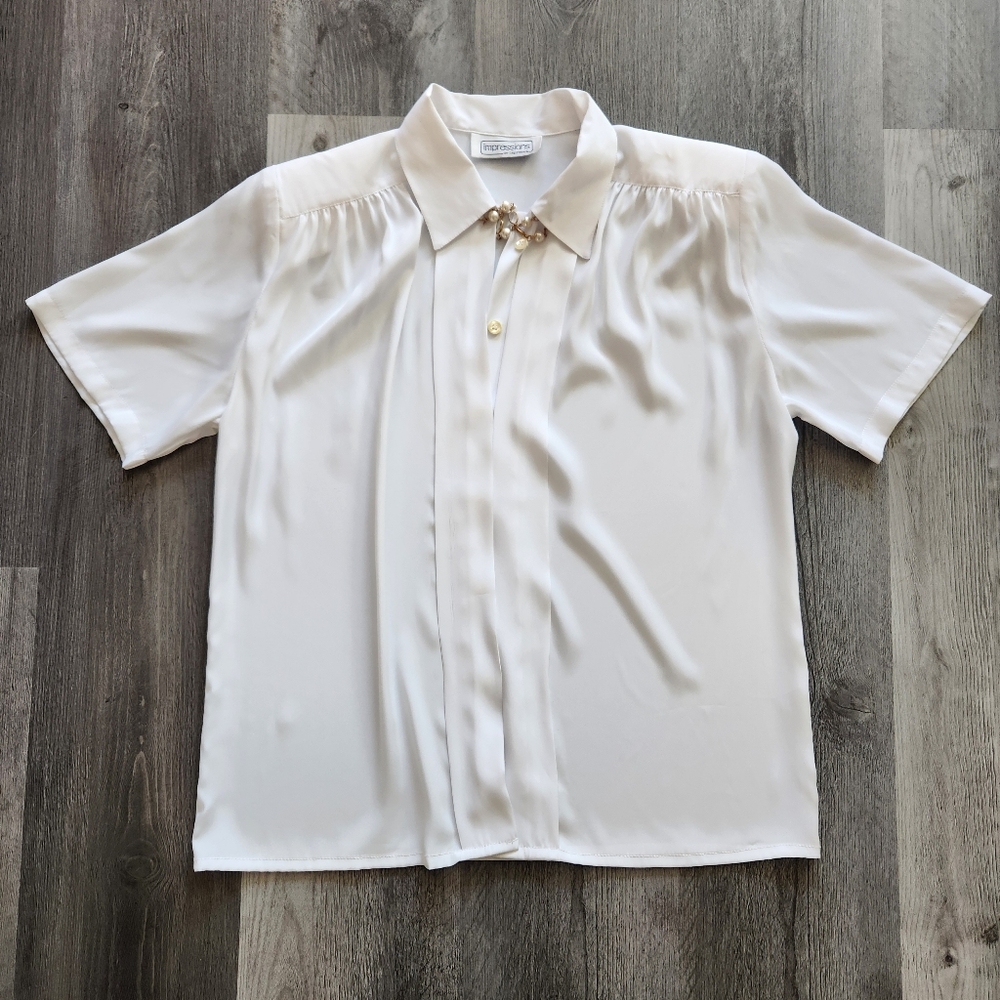 Impressions‎ Of California Vintage Short Sleeve Blouse Gold Chain & Pearl Detail